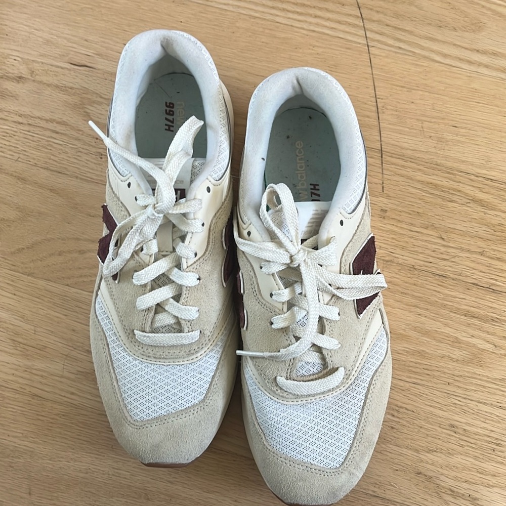 New Balance 997H